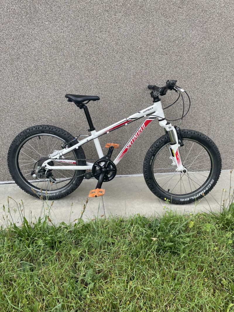 Prodám Specialized HotRock vel.20