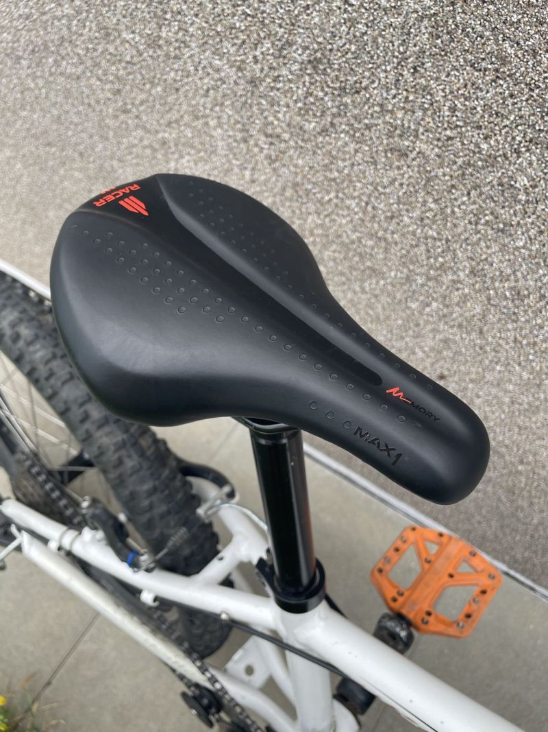 Prodám Specialized HotRock vel.20