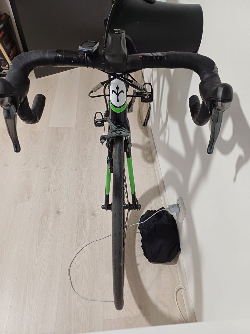 Wilier GTR - vše karbon, včetně kol