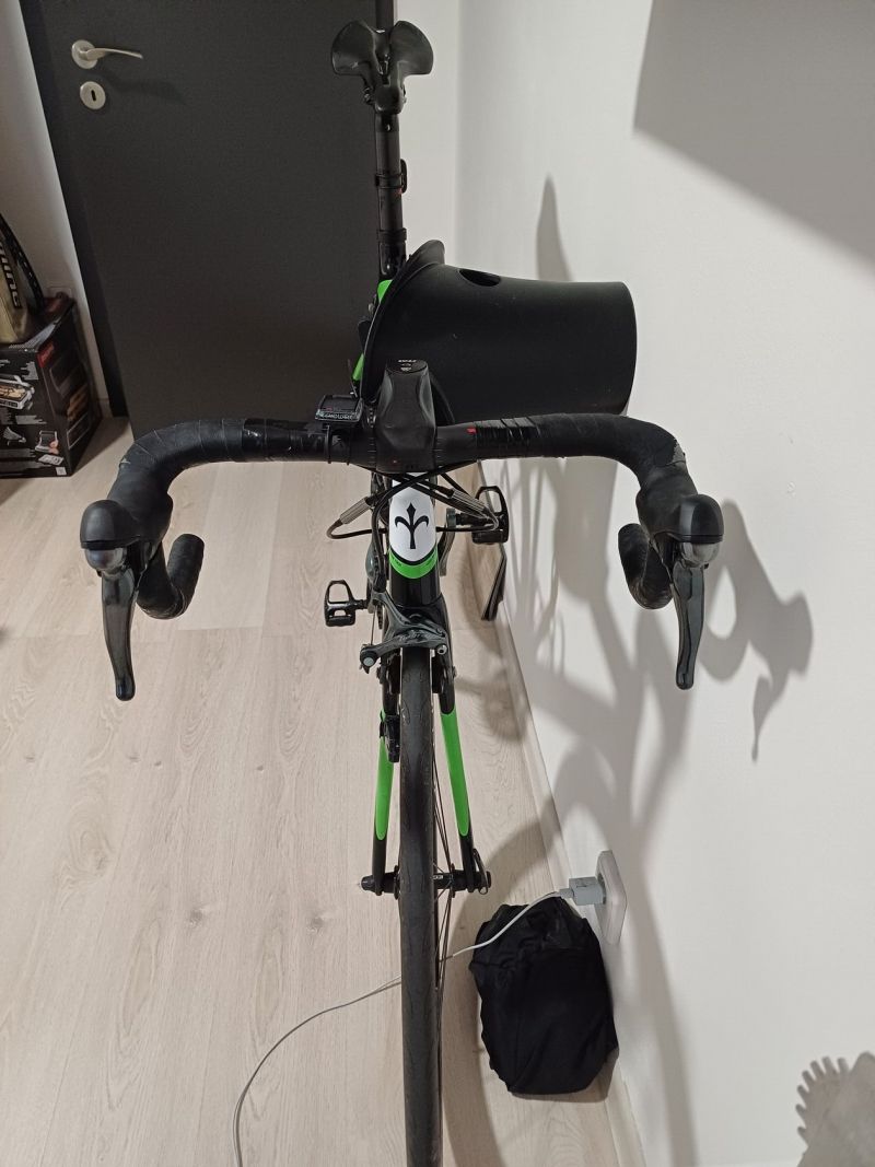 Wilier GTR - vše karbon, včetně kol