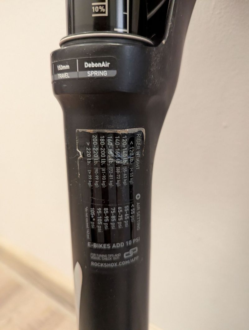 Rock Shox Revelation 150mm 29" boost DebonAir