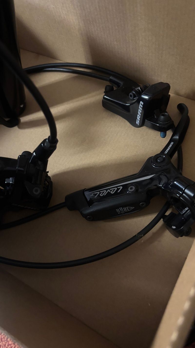 Hydraulické brzdy SRAM LevelT