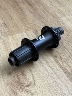 Zadní náboj MTB - FORMULA CL-3248 Boost 12/148mm 32d - černý mat
