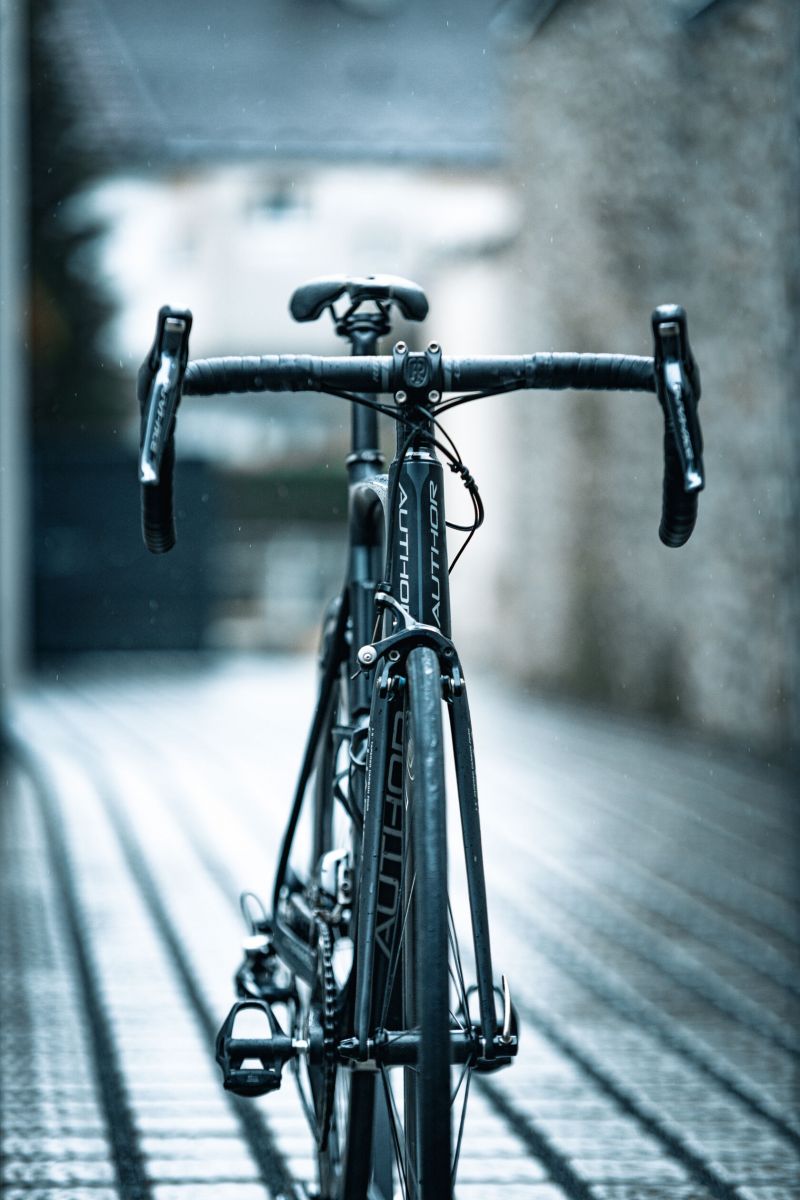 Author Charisma Dura - Ace Di2 / ROVAL Karbony