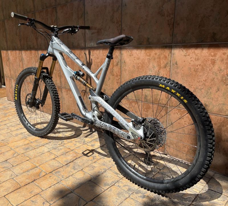 YT Jeffsy Pro Race 160/160mm