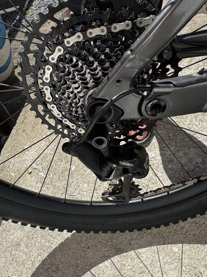 Scott e-ride Strike