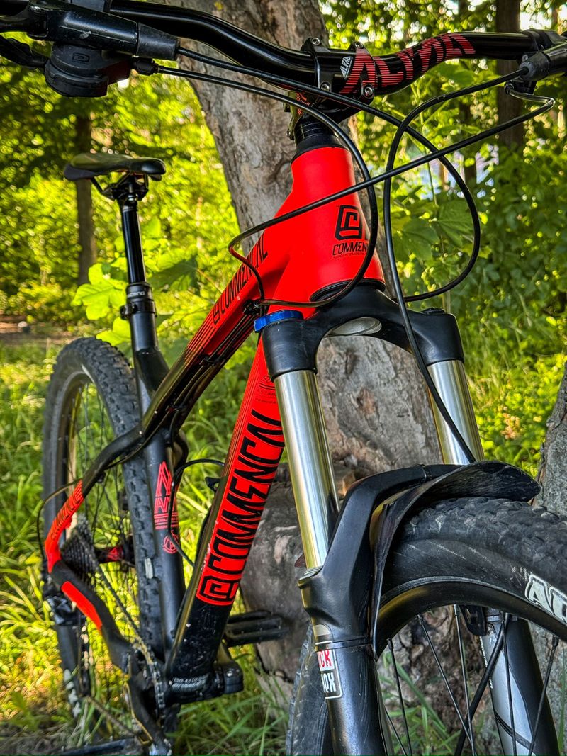 Enduro bike COMMENCAL META HT RED 27,5