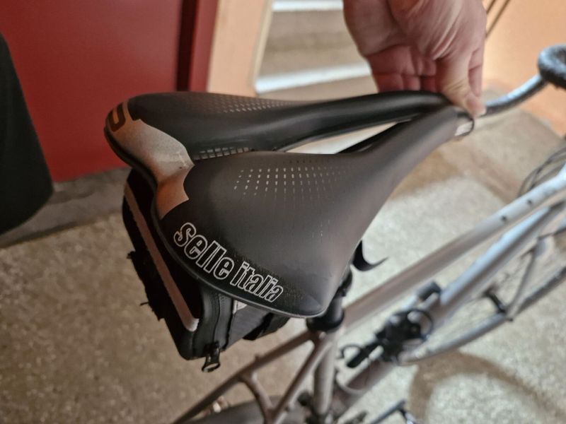 Kross esker 1