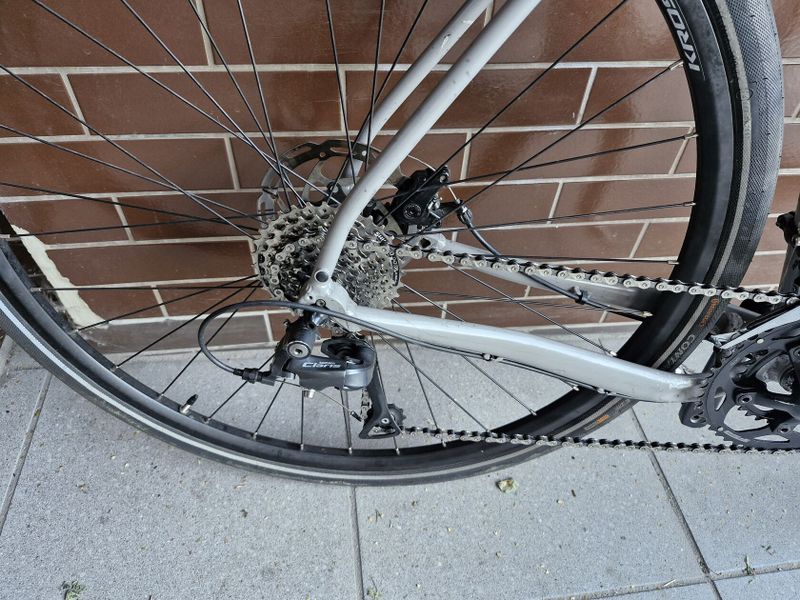 Kross esker 1