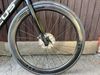 silnicni kolo Focus Izalco Race Carbon 2020