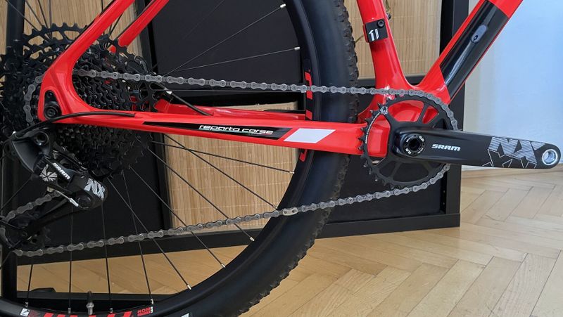 Bianchi Nitron 9.4 carbon / Sram Eagle 1x12 / vel.L / zánovní