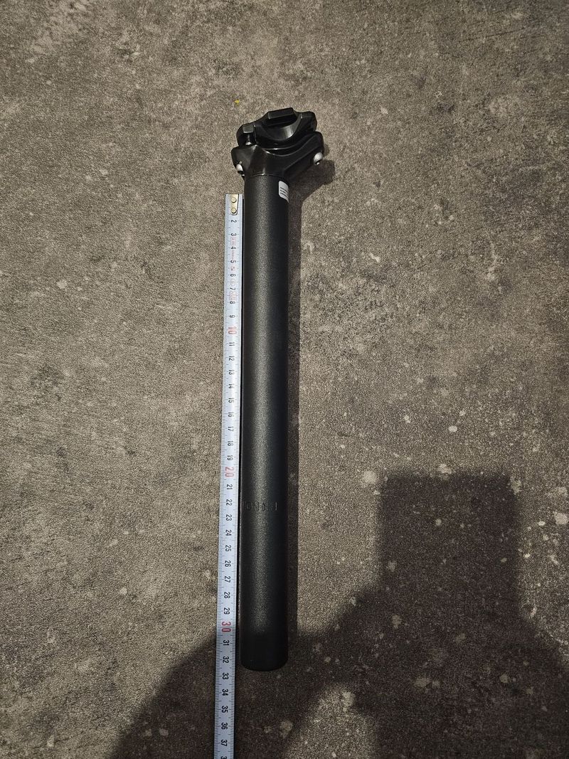 Prodám originální sedlovku ONE1 Alloy, SP C255, 30.9x400mm