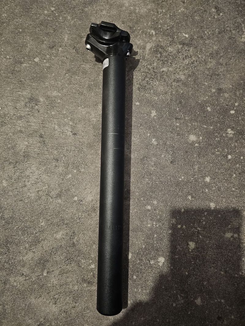 Prodám originální sedlovku ONE1 Alloy, SP C255, 30.9x400mm
