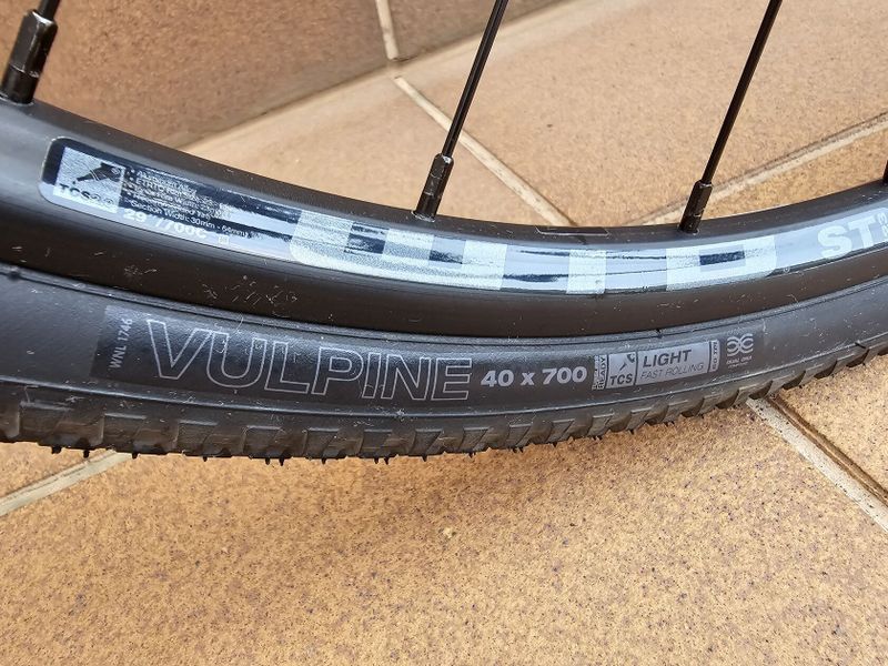 Zánovní gravel GT Grade Carbon Elite, L, GRX400