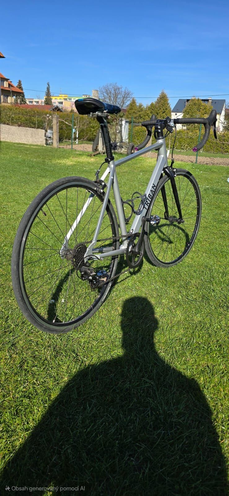 Gravel/silniční kolo Triban