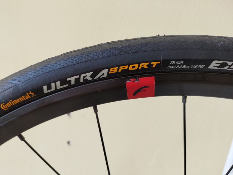 Prodám silničku CECCOTTI velikost 56, kotouče / Shimano Ultegra 2/11