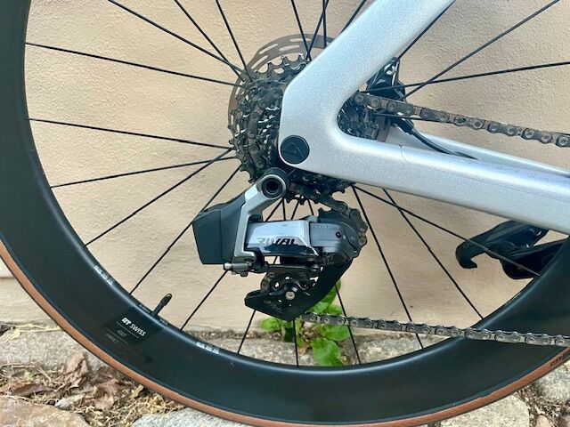Canyon Aeroad CF SLX 7 AXS