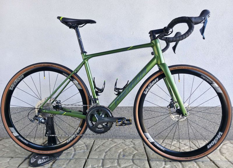 Gravel MERIDA Scultura Endurance 300 Silk Fog Green 2024