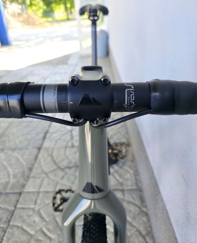 Gravel Canyon Grizl CF SL6 Carbon 2024