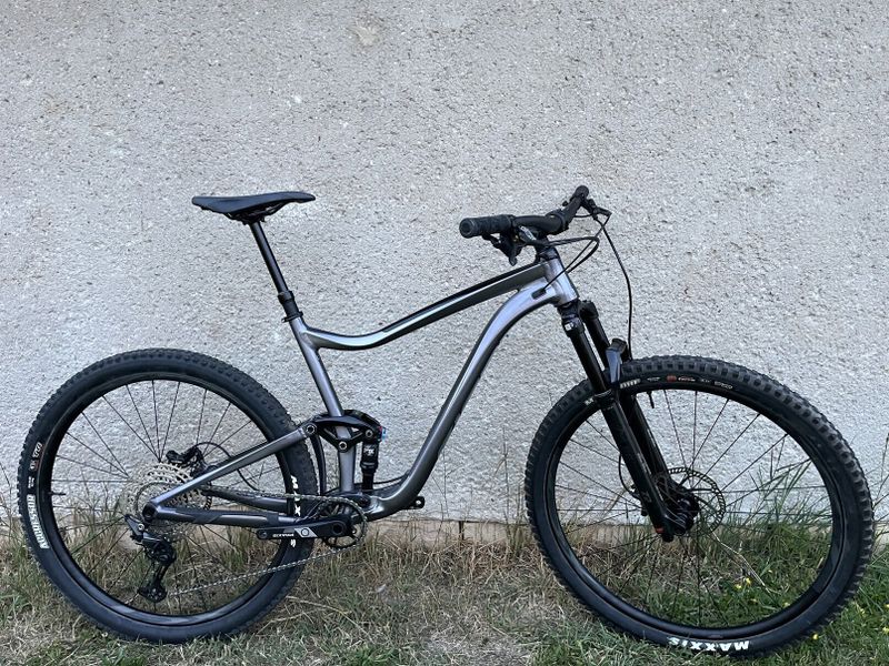 Giant Trance 3 29, XL zánovní 