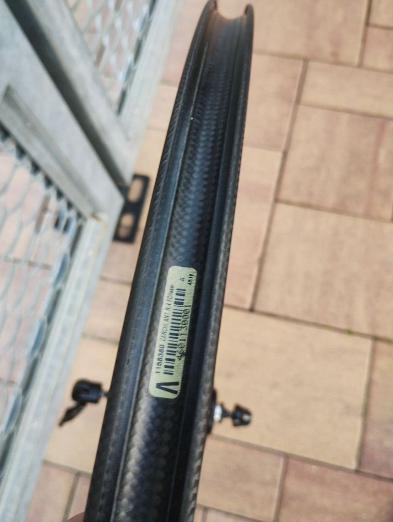 Fulcrum Racing quattro, plášťové, 40mm, Shimano, vnitřní šíře 17mm