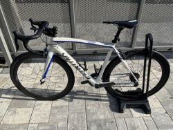 Specialized Tarmac, vel. 54, Di2 Ultegra, CEMA keramická ložiska, 7.8 Kg