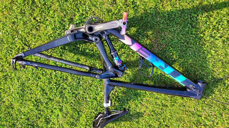 Trek Remedy 8 
