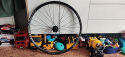 Zadní kolo Bontrager Kovee Elite 23, Rapid Drive 108