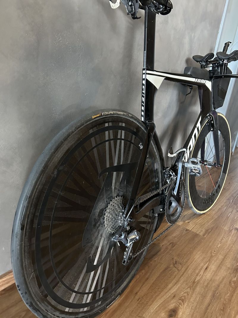 Časovkářské kolo Giant Trinity Advanced PRO 2 + disk Lightweight