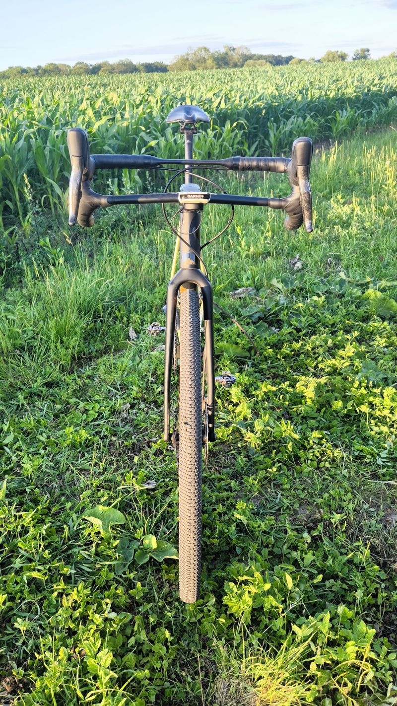 Canyon Grail CF SLX 9 eTap / SRAM RED AXS / DT Swiss 1100