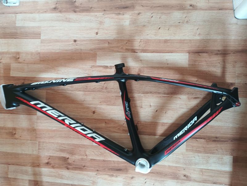 Merida Big Nine Carbon rám vel.17..