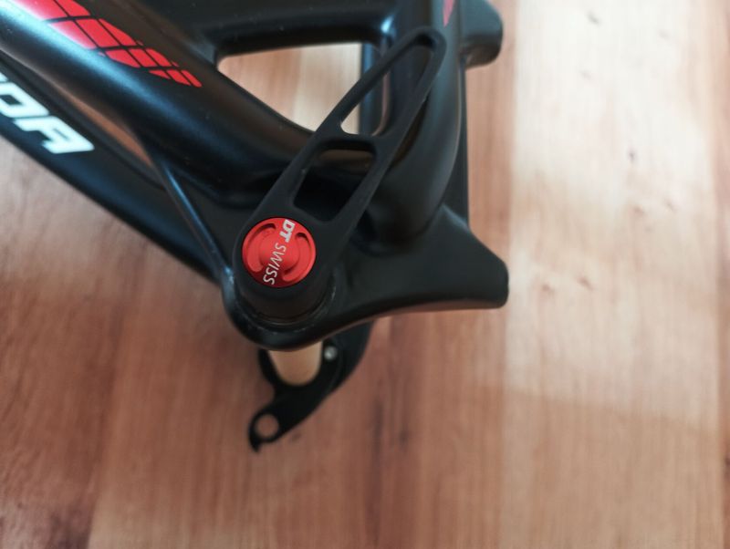 Merida Big Nine Carbon rám vel.17..