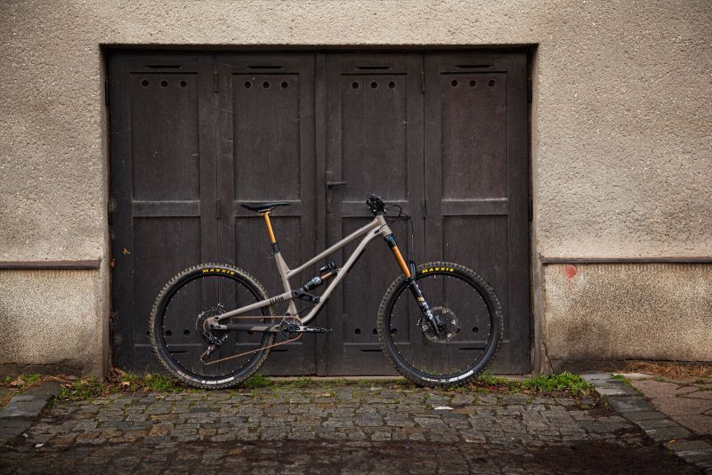 Commencal Clash L 2021