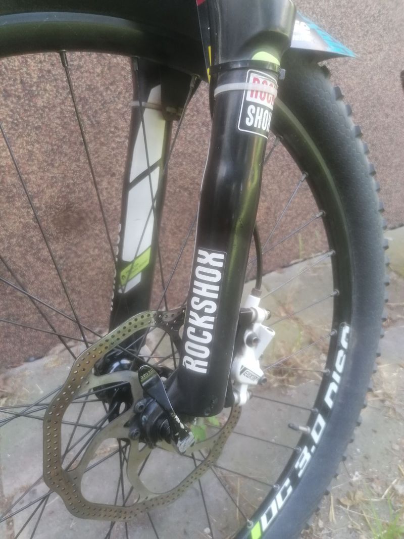 Celoodpružené kolo cannondale rz120