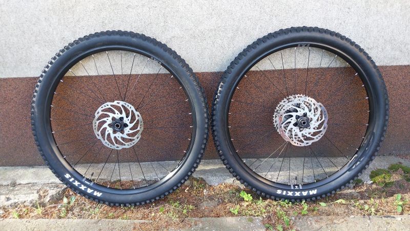 Zapletená kola boost 29"