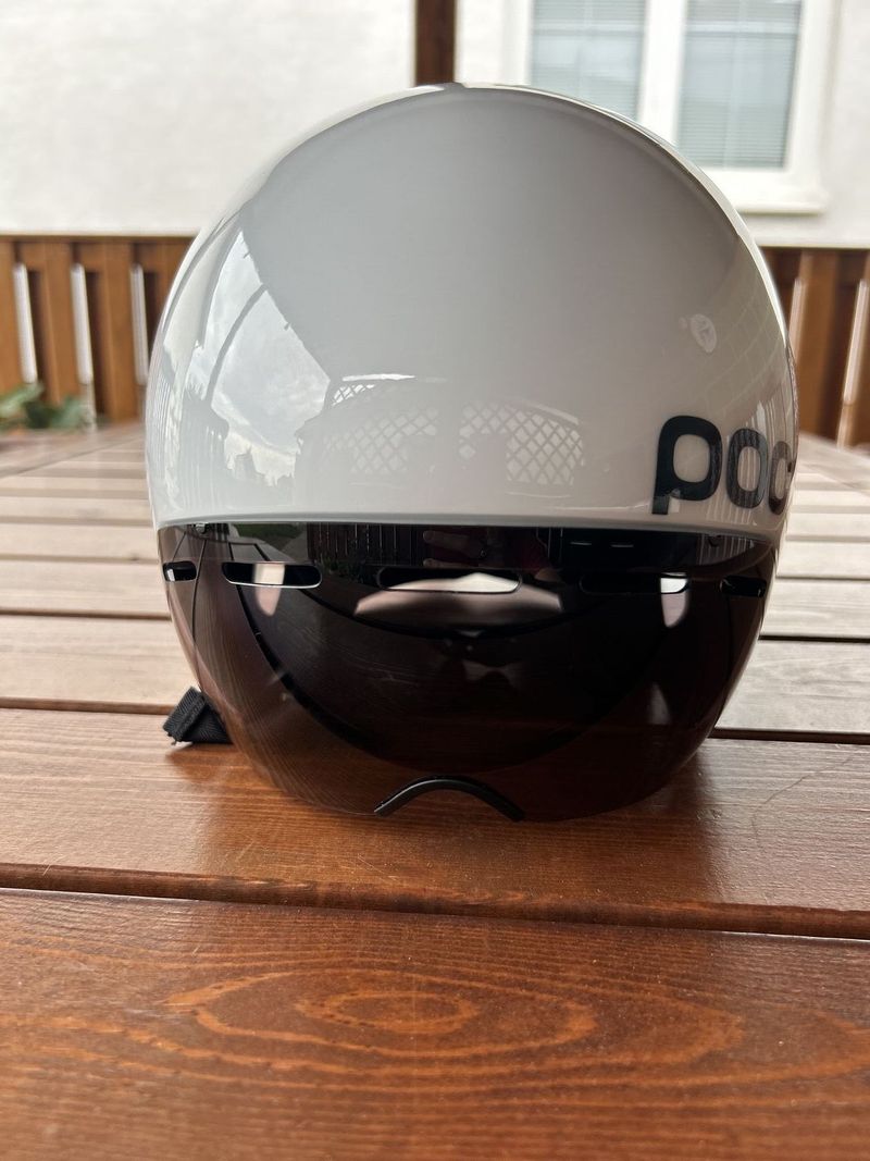 Prodám časovkářskou přilbu POC
