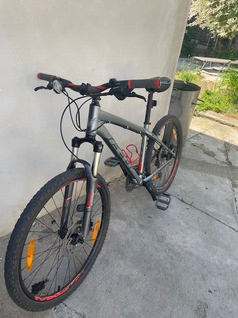 Prodám juniorské kolo Felt SIX60