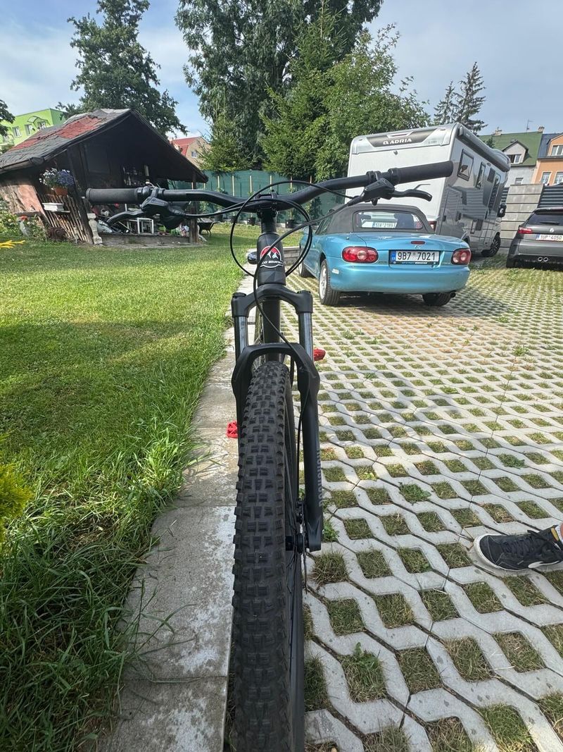 Rocky Mountain ELEMENT ALLOY 10 C1 2023