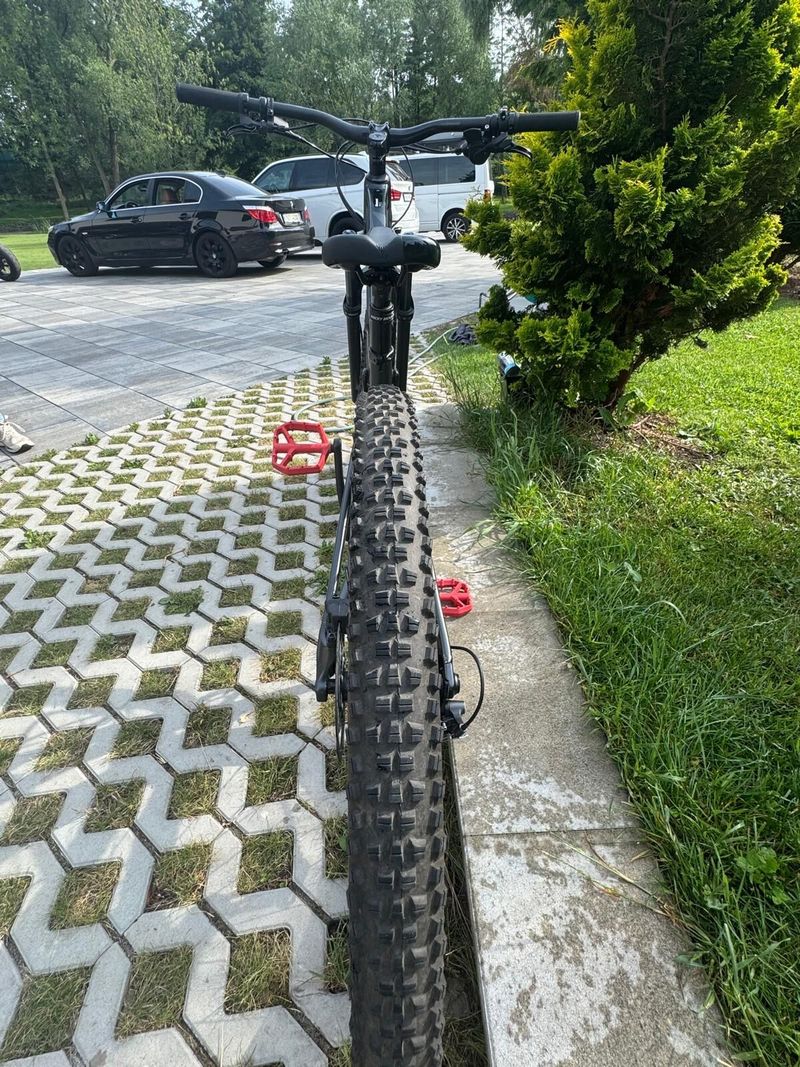 Rocky Mountain ELEMENT ALLOY 10 C1 2023