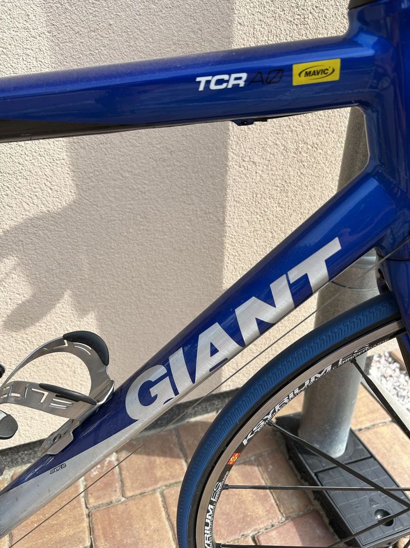 Prodám silniční kolo Giant