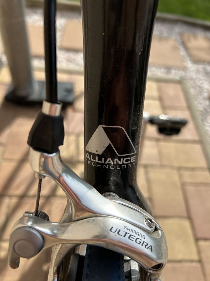 Prodám silniční kolo Giant
