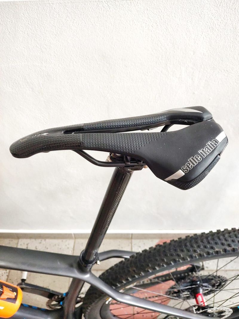 ***DOVOZ PO ČR!*** MTB MONDRAKER PODIUM-XTR, NEXTIE KARBON.KOLA, FOX VIDLICE-170-185cm-PC=229.000,-