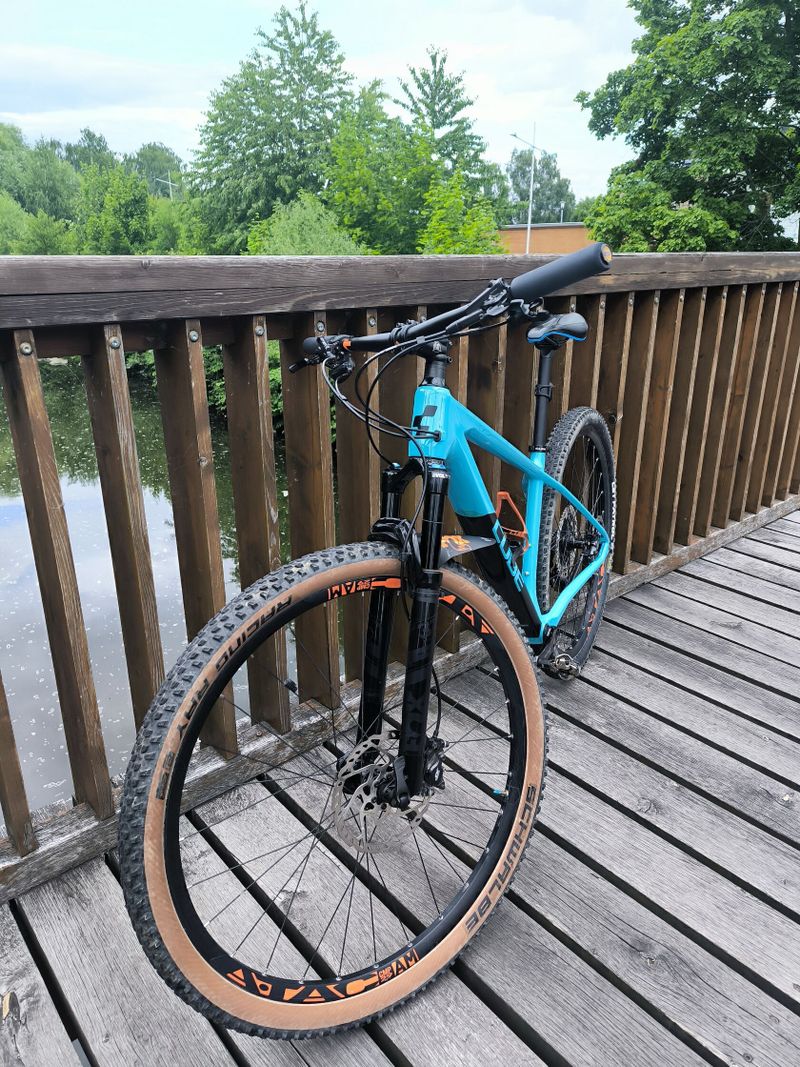 Cube C:62 Race M'' XT/Deore