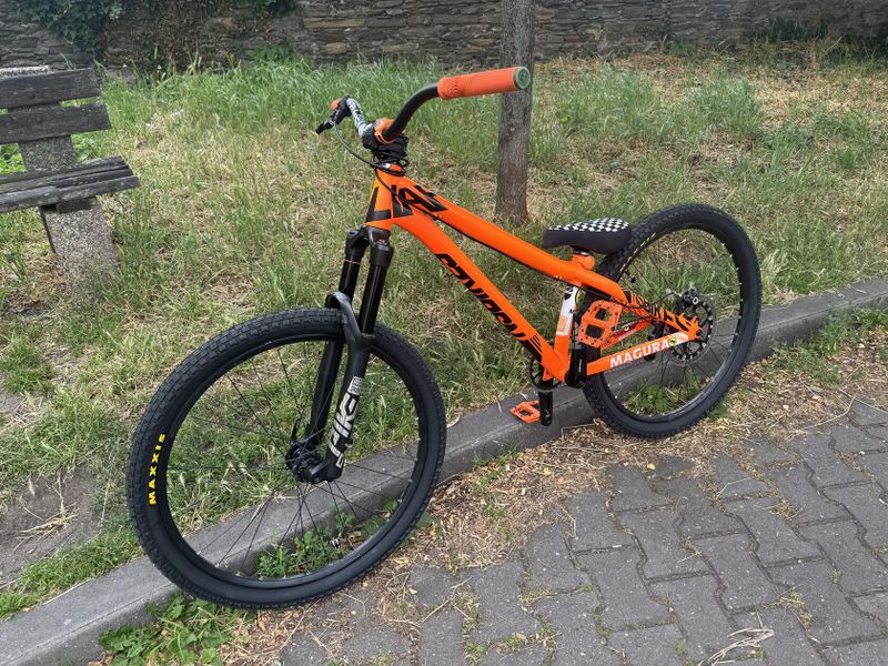 Ns Bike - Liar