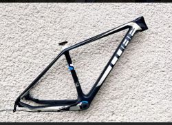 Cube Reaction GTC Carbon 27.5 " - 1259 g !!!