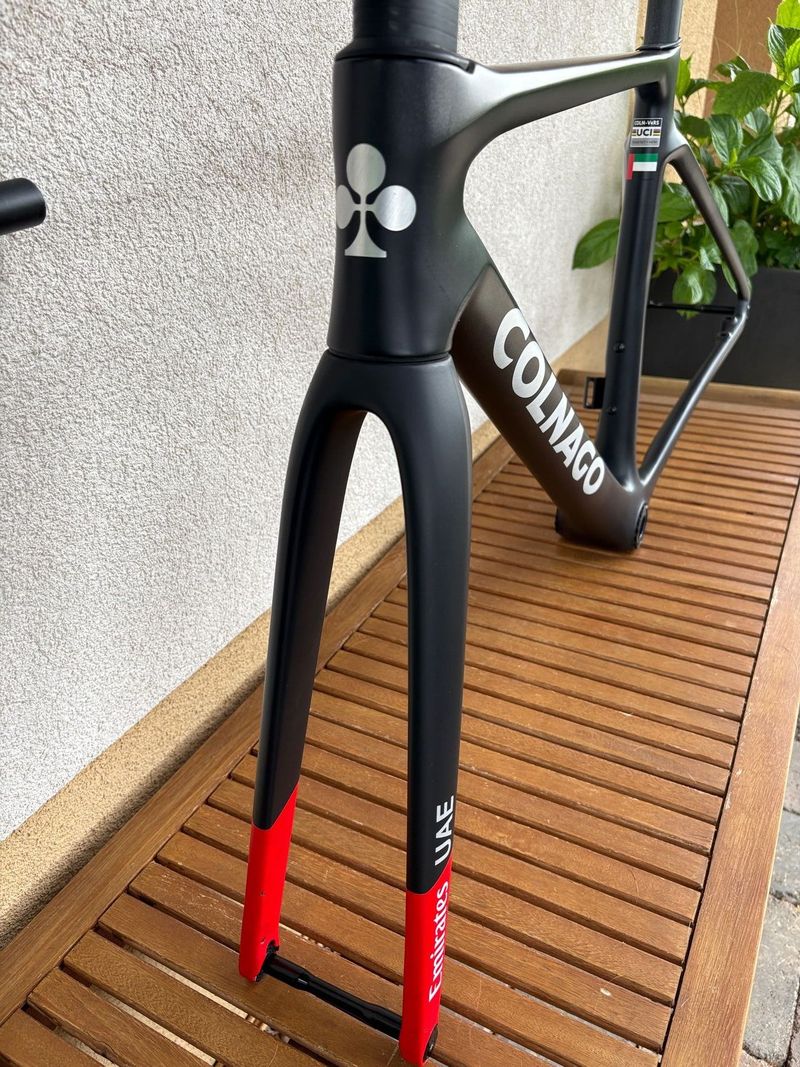 Colnago V4Rs Emirates, (165-175cm)