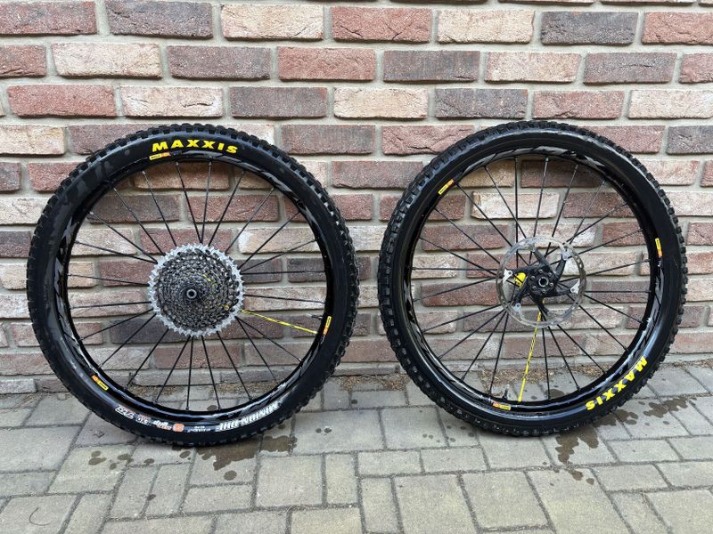 Sada kol Mavic Deemax Pro