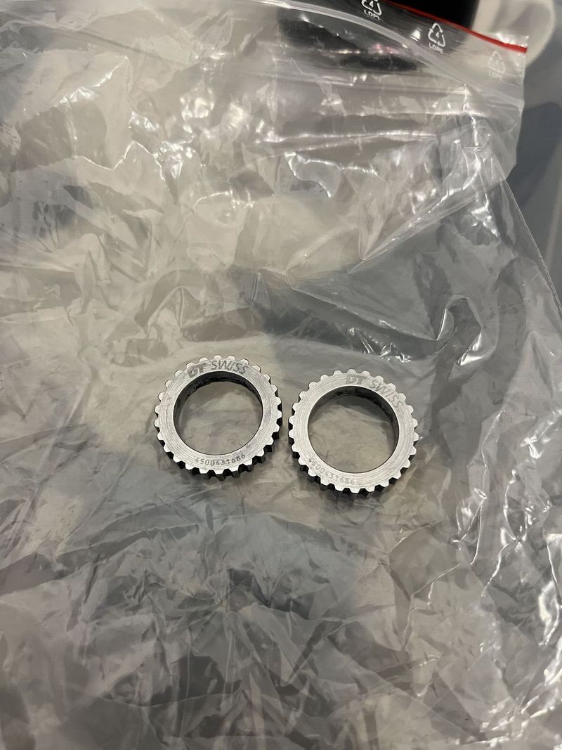 18z ratchet LN z náboje DT SWISS 370