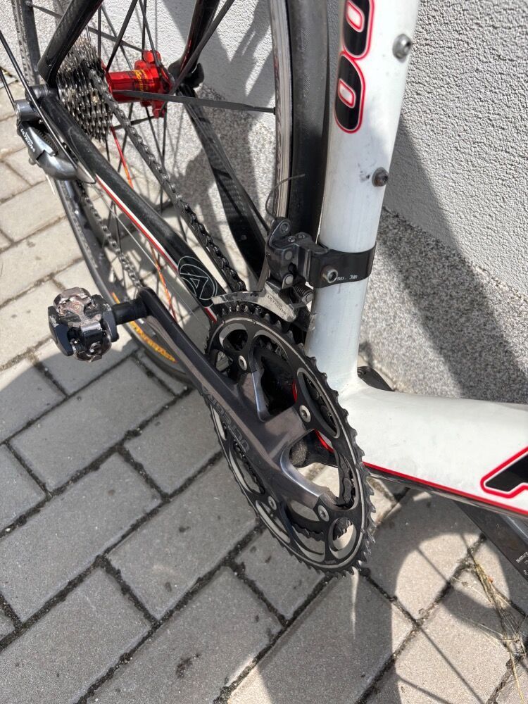 Silniční kolo Author CA 7700 – Shimano Ultegra, karbon, 6,9 kg