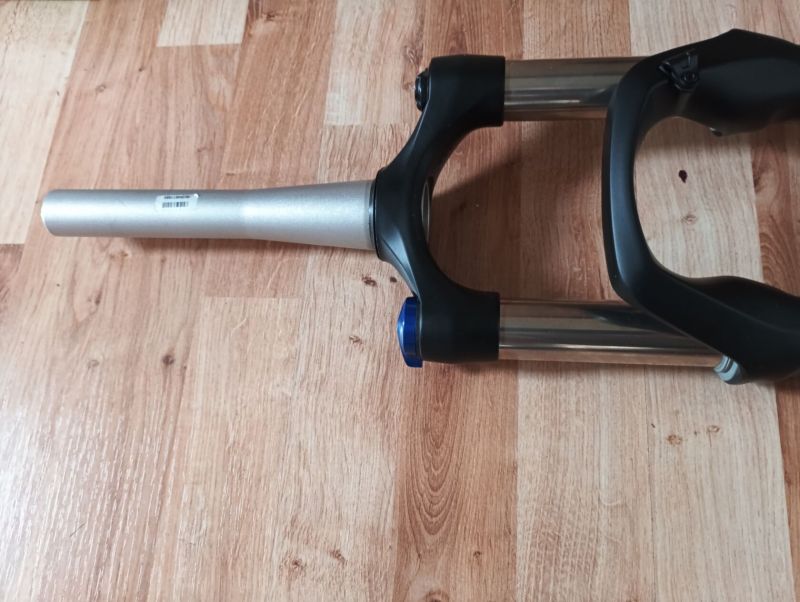 Rock Shox Recon Silver TK 29 Pevná osa 15x100 Tapered